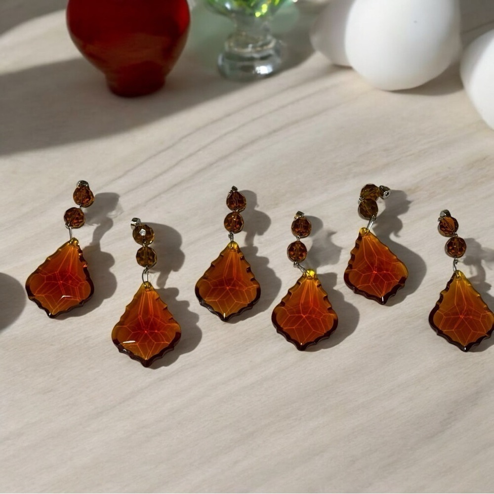 6 magnetic Elegant‎ Amber Drop chandelier prisms